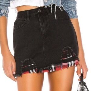 SUPERDOWN Black with Plaid Denim Skirt ~ Size Medium ~ NWT